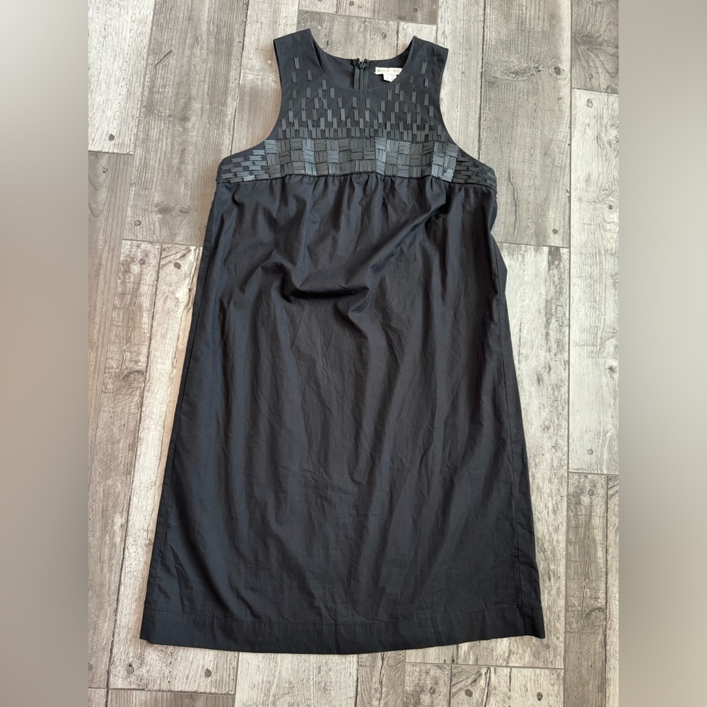Vince • Black Embellished Shift Dress HOLE size 8 Cotton